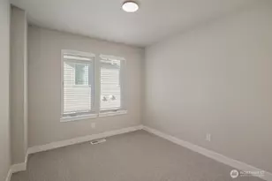 12810 66th Ave S, Seattle, WA 98178 - Photo 15