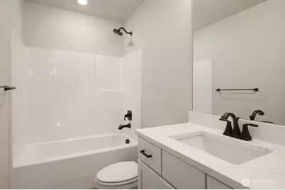 12810 66th Avenue S, Seattle, WA 98178 - Photo 13