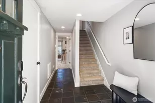 4429 41st Ave SW, Seattle, WA 98116 - Photo 3