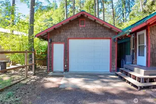 570 N Duckabush Dr W, Hoodsport, WA 98548 - Photo 27
