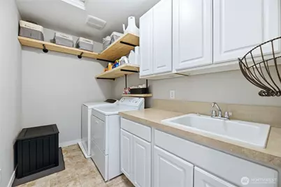 13806 197th Avenue E, Bonney Lake, WA 98391 - Photo 33