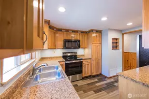 3728 S 175th St, SeaTac, WA 98188 - Photo 13