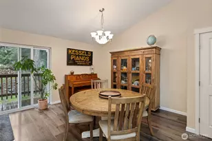 10278 NE Shore Dr, Indianola, WA 98342 - Photo 13