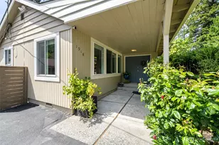 1918 S Lake Stickney Dr, Lynnwood, WA 98087 - Photo 3