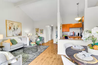 12415 NE 130th Court #H310, Kirkland, WA 98034 - Photo 5
