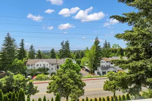 12415 NE 130th Ct, Kirkland, WA 98034 - Photo 11