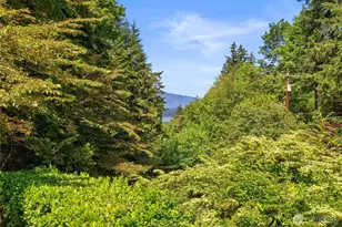 8621 NW Anderson Hill Rd, Silverdale, WA 98383 - Photo 21