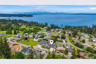 1037 Lightning Way, Camano Island, WA 98282 - Photo 35