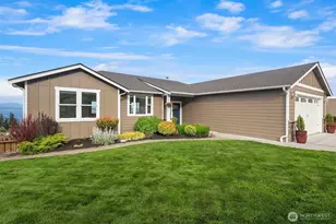 1037 Lightning Way, Camano Island, WA 98282 - Photo 3