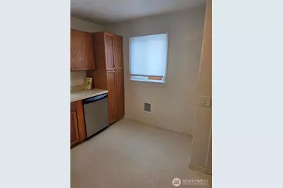 1720 Snyder Avenue, Bremerton, WA 98312 - Photo 11
