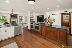 3050 126th Ave NE, Bellevue, WA 98005 - Photo 11