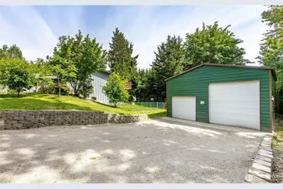 13617 SE 197th Place, Renton, WA 98058 - Photo 3