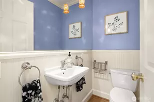 2720 105th Ave SE, Beaux Arts, WA 98004 - Photo 21