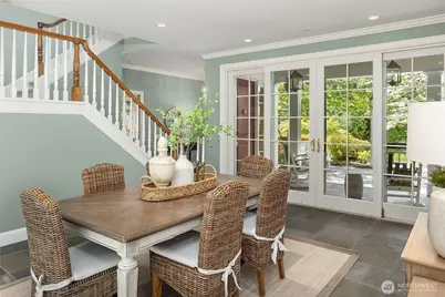 2720 105th Avenue SE, Beaux Arts, WA 98004 - Photo 13