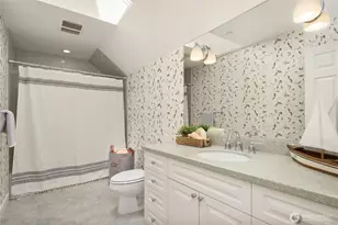 2720 105th Ave SE, Beaux Arts, WA 98004 - Photo 25