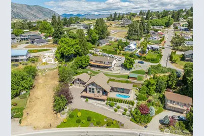 408 Manson Boulevard, Manson, WA 98831 - Photo 3