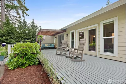 321 E Fairway Dr, Allyn, WA 98524 - Photo 19
