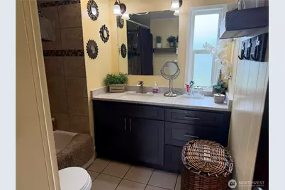 24500 Russell Road #27, Kent, WA 98032 - Photo 13
