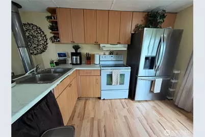 24500 Russell Road #27, Kent, WA 98032 - Photo 5