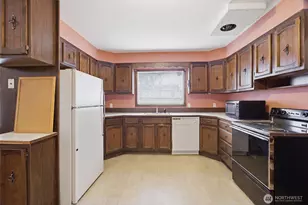 27 E St SW, Ephrata, WA 98823 - Photo 9