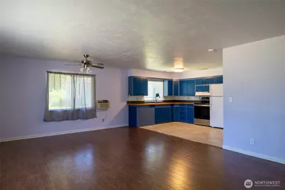 1308 W Main Street, Centralia, WA 98531 - Photo 3