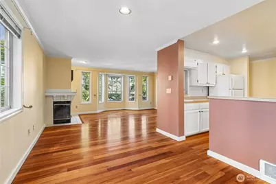 1111 10th Avenue E #20, Seattle, WA 98102 - Photo 7