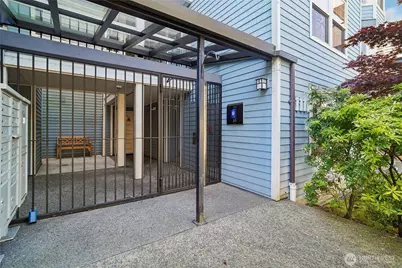 1111 10th Avenue E #20, Seattle, WA 98102 - Photo 27