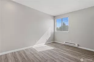 4526 S Henderson St, Seattle, WA 98118 - Photo 13