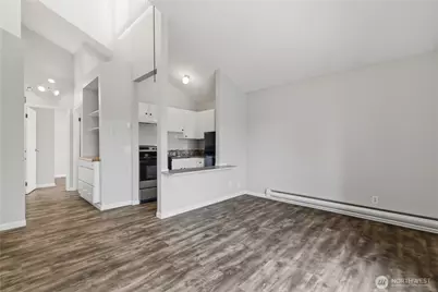 4526 S Henderson Street, Seattle, WA 98118 - Photo 17