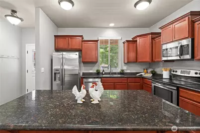 4538 Edgewater Boulevard NE, Lacey, WA 98516 - Photo 5