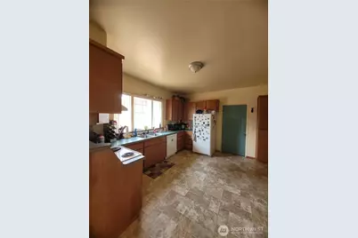616 S Race Street, Port Angeles, WA 98362 - Photo 13