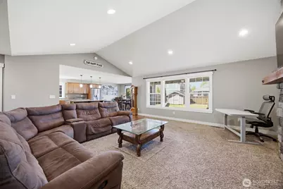 803 Mapleridge Drive, Everson, WA 98247 - Photo 7