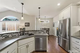 404 Ridgewood Dr, Manson, WA 98831 - Photo 11