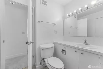 521 5th Avenue W #306, Seattle, WA 98119 - Photo 15