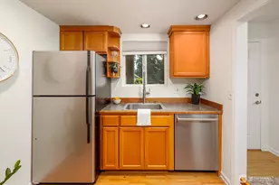 7809 218th St SW, Edmonds, WA 98026 - Photo 9