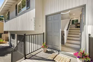 17378 NE 160th St, Woodinville, WA 98072 - Photo 3