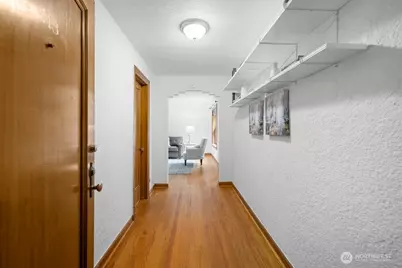 519 W Roy Street #413, Seattle, WA 98119 - Photo 15