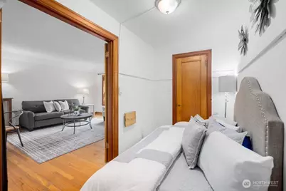 519 W Roy Street #413, Seattle, WA 98119 - Photo 13