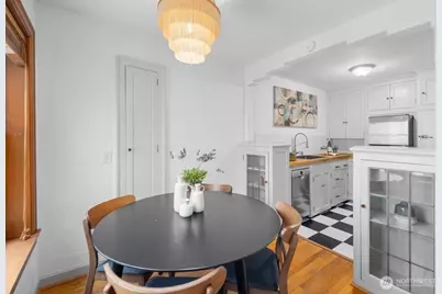 519 W Roy Street #413, Seattle, WA 98119 - Photo 5