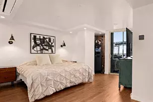 507 W Mercer St, Seattle, WA 98119 - Photo 9