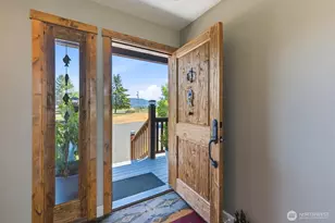 268 S Welcome Slough Rd, Cathlamet, WA 98612 - Photo 3