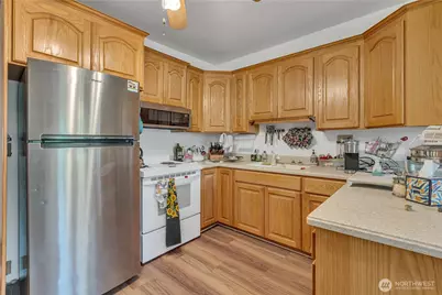 20804 SE 450th Street, Enumclaw, WA 98022 - Photo 9