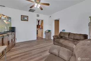 20804 SE 450th St, Enumclaw, WA 98022 - Photo 19