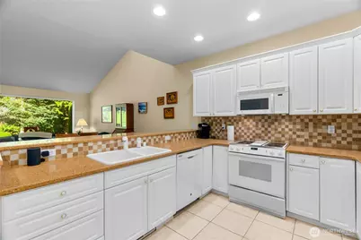 6936 Fairway Lane SE, Olympia, WA 98501 - Photo 11