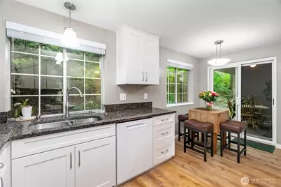 7812 Skansie Avenue, Gig Harbor, WA 98335 - Photo 11