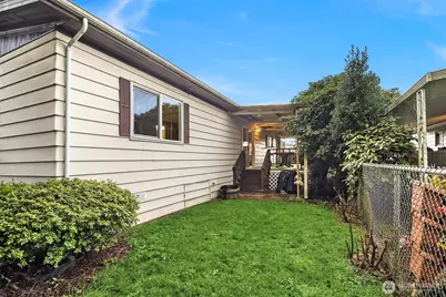 7508 47th Avenue NE #1, Marysville, WA 98270 - Photo 5