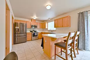 5721 208th St Ct E, Spanaway, WA 98387 - Photo 11