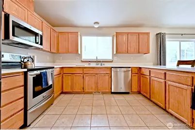5721 208th St Ct E, Spanaway, WA 98387 - Photo 13
