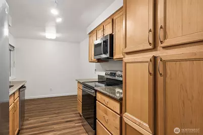 7501 Ruby Drive SW #I-106, Lakewood, WA 98498 - Photo 9