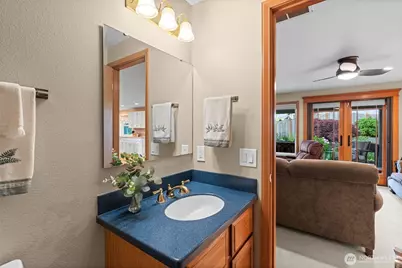 1860 Overview Drive NE, Tacoma, WA 98422 - Photo 17